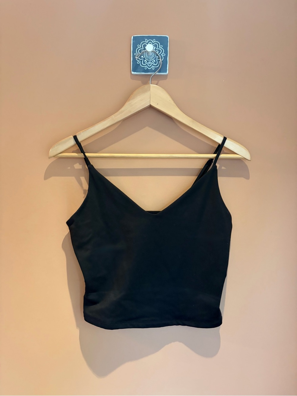 🌸3/$30 // Black V-Neck Spaghetti Strap Crop Top Cami